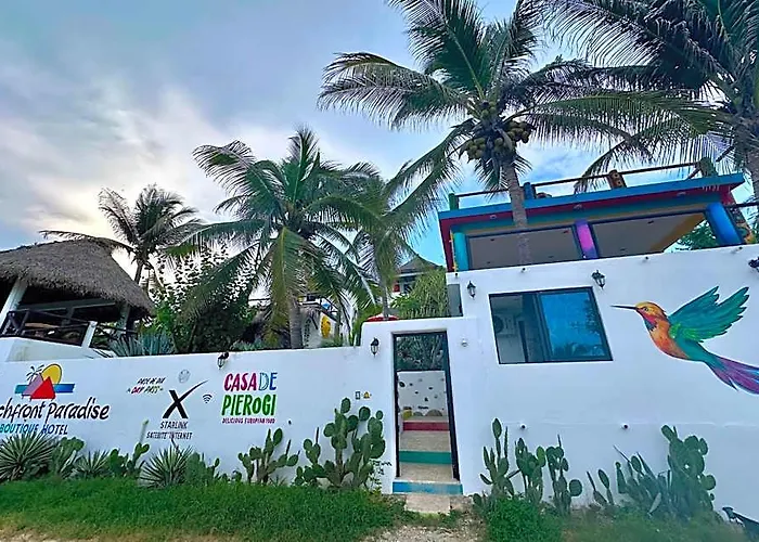 Beachfront Paradise Boutique Hotel - Alebrijes Jacuzzi Villa